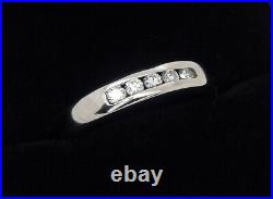 18K James Avery White Gold Debra Diamond Ring Band Size 7