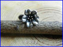 James AverySterling Silver & 14k FLOWER Ring size 8 Retired