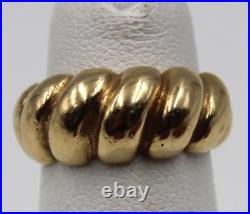 James Avery 14K Yellow Gold Ribbed Pinkie Ring Size 2.5 with Box James Avery 14K Yellow Gold Ribbed Pinkie Ring Size 2.5 with Box