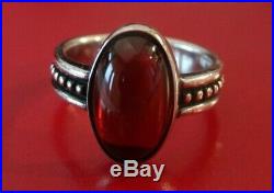 James Avery Beaded Oval cabochon garnet sterling silver ring Ring size 7