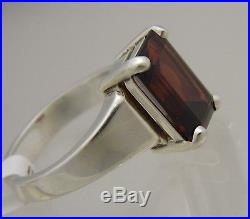 James Avery Bella Ring With Garnet Sterling Silver Size 7.5