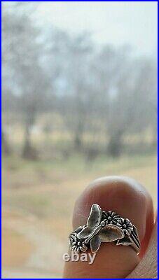 James Avery Gorgeous Rare Retired Butterfly and Flowers Ring Size 5 NEAT