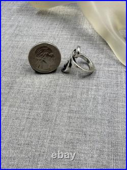 James Avery Hammered Swirl Sterling Silver. 925 Ring Size 5.5 James Avery Hammered Swirl Sterling Silver. 925 Ring Size 5.5