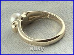 James Avery Retired 14k YG Cultured Pearl Victorian Scroll Ring BEAUTIFUL James Avery Retired 14k YG Cultured Pearl Victorian Scroll Ring BEAUTIFUL