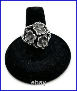 James Avery Retired 925 Sterling Silver 3 Triple Flower Dogwood Ring Size 7.75 James Avery Retired 925 Sterling Silver 3 Triple Flower Dogwood Ring Size 7.75