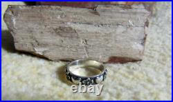 James Avery Retired 925 Sterling Silver Hearts & Flowere Ring Size 7
