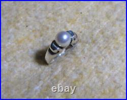 James Avery Retired 925 Sterling Silver Scroll Ring with Cultured Pearl Size 5.5