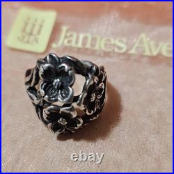 James Avery Retired Dogwood Triple Flower Ring Size 5.5 withJA box James Avery Retired Dogwood Triple Flower Ring Size 5.5 withJA box