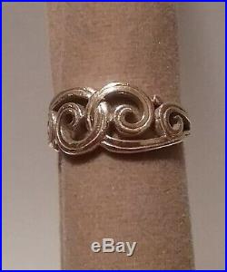 James Avery Retired GENTLE WAVE 14K Yellow Gold Swirl Ring Size 7
