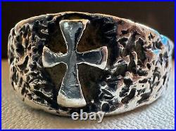 James Avery Retired Hammered Cross Sterling Silver Ring Size 10.5 (20.2 mm)