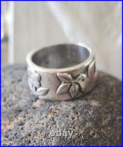 James Avery Retired La Paloma Dove with Olive Branch and Flower Ring Sz 6.5 NEAT