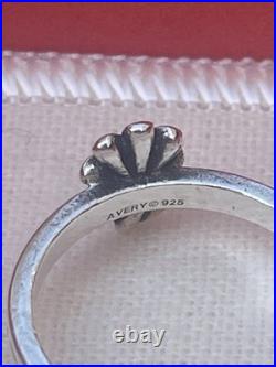 James Avery Retired Mini Daisy Ring