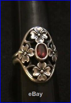 James Avery Retired Rare Dogwood Flower Garnet Ring Size 7.5