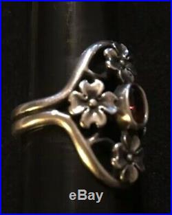 James Avery Retired Rare Dogwood Flower Garnet Ring Size 7.5