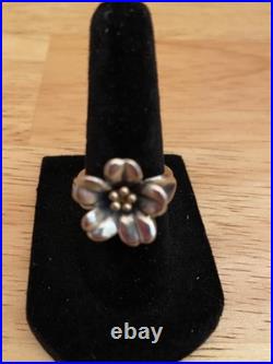 James Avery Retired Silver April Flower with 18kt Gold Center Ring Size 5.5