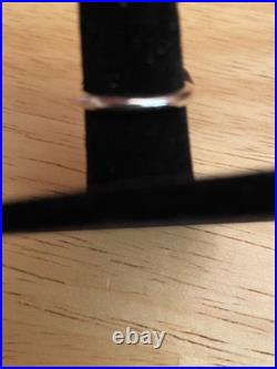 James Avery Retired Silver April Flower with 18kt Gold Center Ring Size 5.5 James Avery Retired Silver April Flower with 18kt Gold Center Ring Size 5.5
