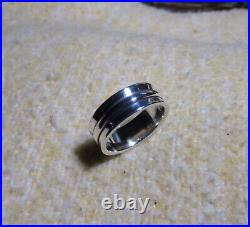 James Avery Retired Sterling Silver Centered Wedding Band Ring Size 10.5