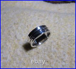 James Avery Retired Sterling Silver Centered Wedding Band Ring Size 11.5