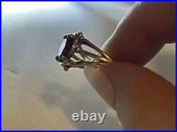 James Avery Sencillo Garnet 14k Gold Ring Rare Retired Very Beautiful James Avery Sencillo Garnet 14k Gold Ring Rare Retired Very Beautiful