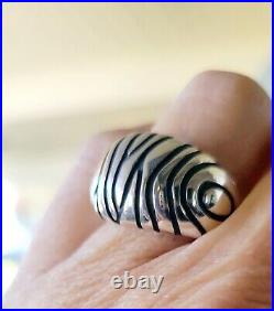 MINT! Retired James Avery Dome Ring withGeometric Lines Silver, Beautiful! RARE! 8