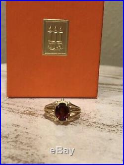 RETIRED James Avery 14kt Garnet Gold Ring