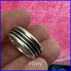 Retired JAMES AVERY Ribbed Band Sterling Silver Ring Size 8, 8 grams