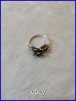 Retired James Avery Christmas Flower Ring Size 8. 75