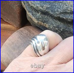 Retired James Avery Dome Ring Size 5.5