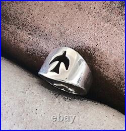Retired James Avery Dove Center Cut Out Ring Size 6 Sterling Silver