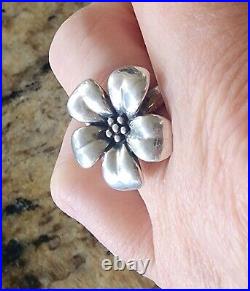 Retired James Avery Flower Ring Sterling Silver Size 8.5