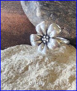 Retired James Avery Flower Ring Sterling Silver Size 8.5