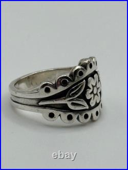 Retired James Avery Flower Sterling Silver Ring