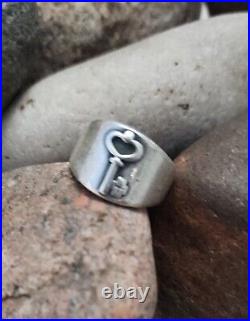 Retired James Avery Key To My Heart Band Ring Size 6