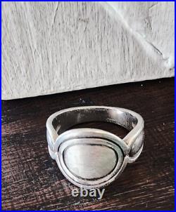 Retired James Avery Oval Band Ring Can Be Engraved 7.5