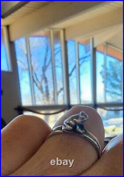 Retired James Avery RARE 3-D Frog Ring Size 7.5 Sterling Silver