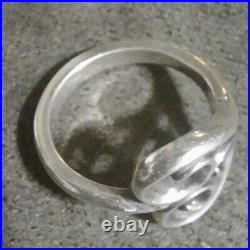 Retired James Avery Scrolled Heart ring Size 7 Timeless Piece. 925