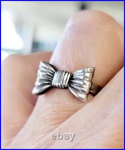 Retired James Avery Silver Bow Ring Size 6 Cute Ring! With JA Box and Pouch
