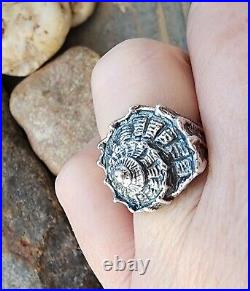 Retired James Avery Size 6 Shell Ring Sterling Silver 9.2 gr