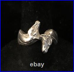 Retired James Avery Size 7 Double Horse Head Ring Sterling Silver. Beautiful