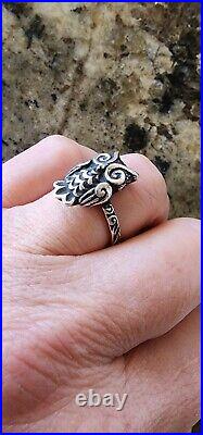 Retired James Avery Size 8 Owl Ring Sterling Silver NEAT Piece