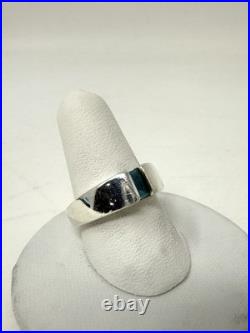 Retired James Avery Sterling Silver Blue Topaz Ring Size 6.5 (B-452) Retired James Avery Sterling Silver Blue Topaz Ring Size 6.5 (B-452)