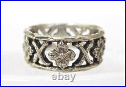 Retired James Avery Sterling Silver Dogwood Flower Ring