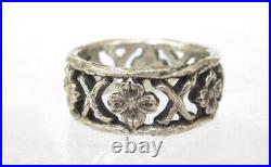 Retired James Avery Sterling Silver Dogwood Flower Ring