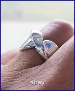 Retired James Avery Sterling Silver Ring in Original Box