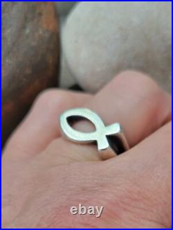 Retired James Avery Thick Fish Ring Size 7.5 Sterling Silver