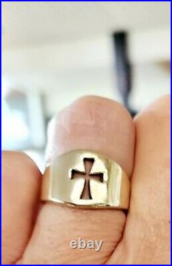 Retired James Avery Wide Cross Ring 14kt Gold in JA Box and Pouch