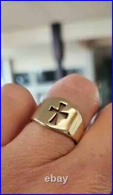 Retired James Avery Wide Cross Ring 14kt Gold in JA Box and Pouch