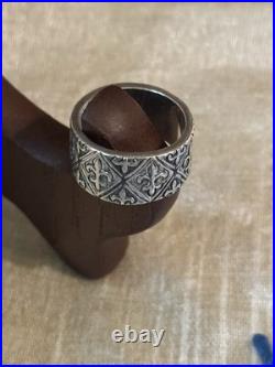 Retired James Avery Wide Fleur De Lis Band Ring Sz 7.5