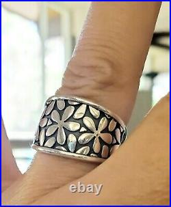 Retired James Avery Wide Flower Band Ring Tapers in Back SO CUTE! Sz 7