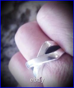 Retired Vintage Heavy James Avery Ring Almost 12 grams! Neat Piece